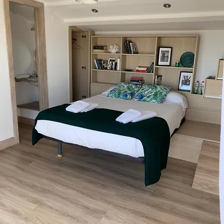 Casa Mimi B&B 시체스